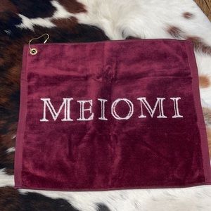 Meiomi Golf/Sport towel!
